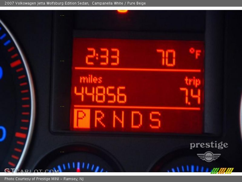 Campanella White / Pure Beige 2007 Volkswagen Jetta Wolfsburg Edition Sedan