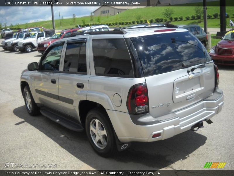 Silverstone Metallic / Light Cashmere/Ebony 2005 Chevrolet TrailBlazer LS 4x4