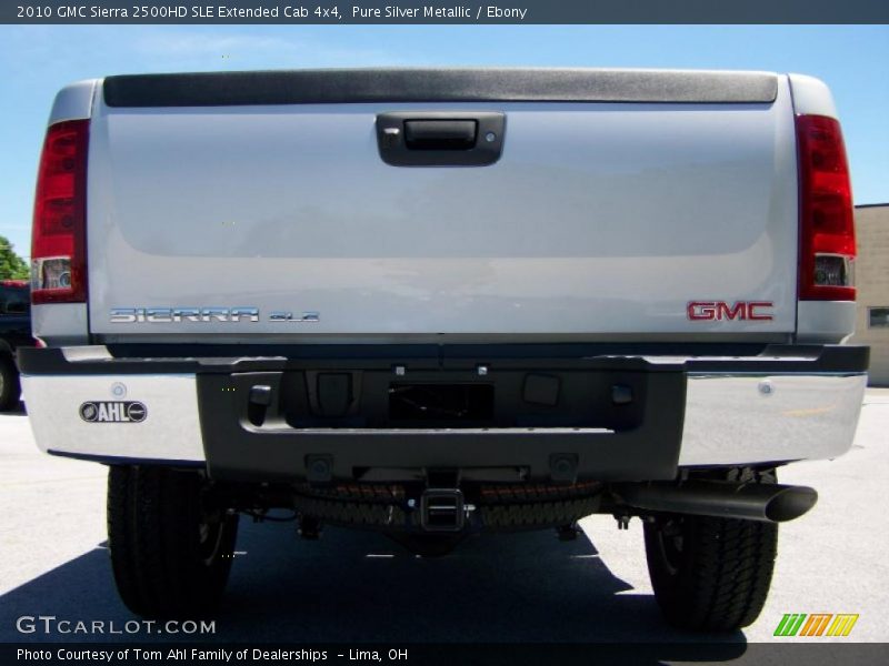 Pure Silver Metallic / Ebony 2010 GMC Sierra 2500HD SLE Extended Cab 4x4