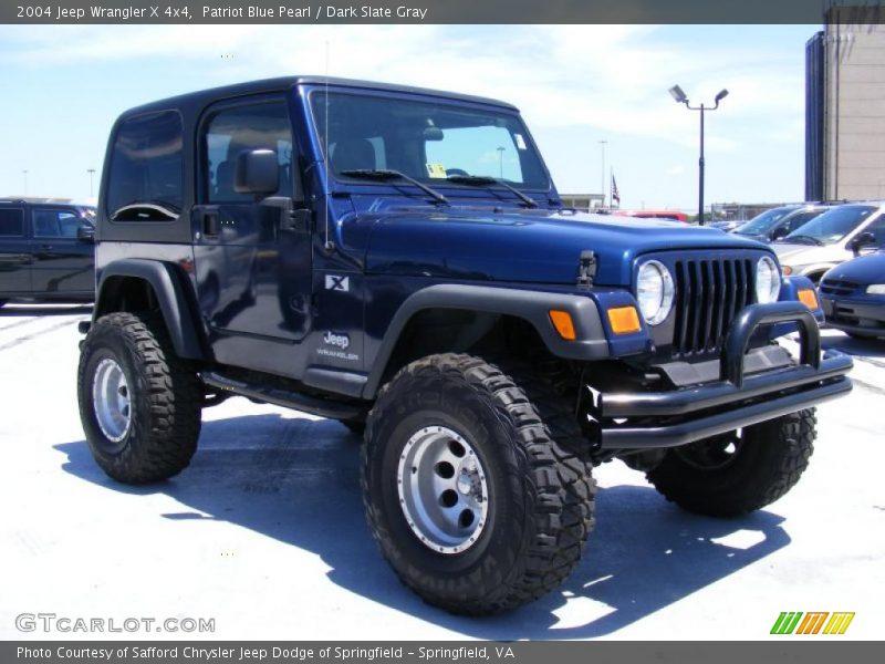 Patriot Blue Pearl / Dark Slate Gray 2004 Jeep Wrangler X 4x4