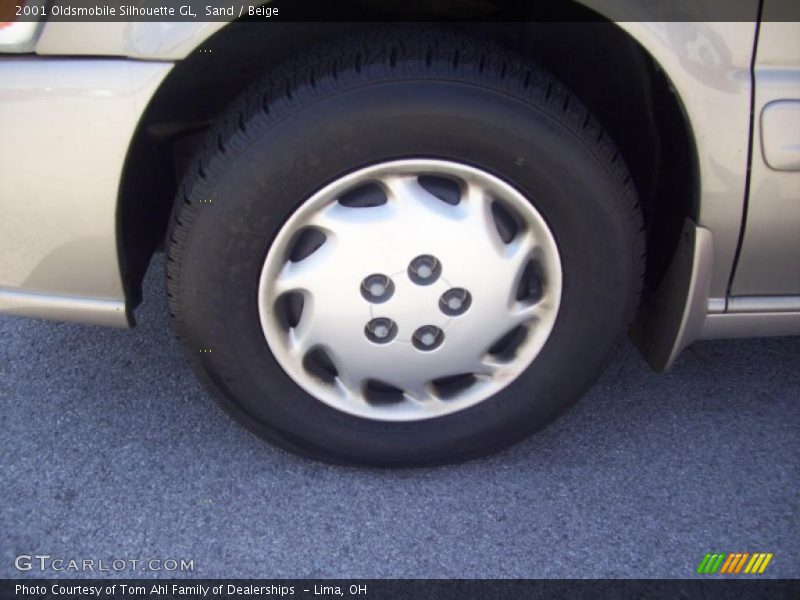 Sand / Beige 2001 Oldsmobile Silhouette GL