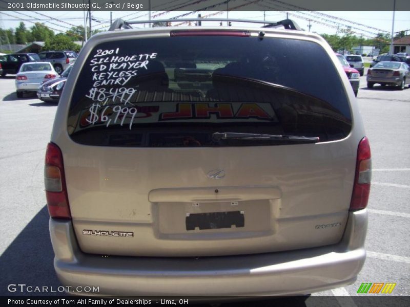 Sand / Beige 2001 Oldsmobile Silhouette GL