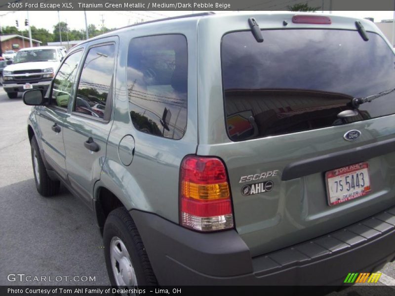 Titanium Green Metallic / Medium/Dark Pebble Beige 2005 Ford Escape XLS