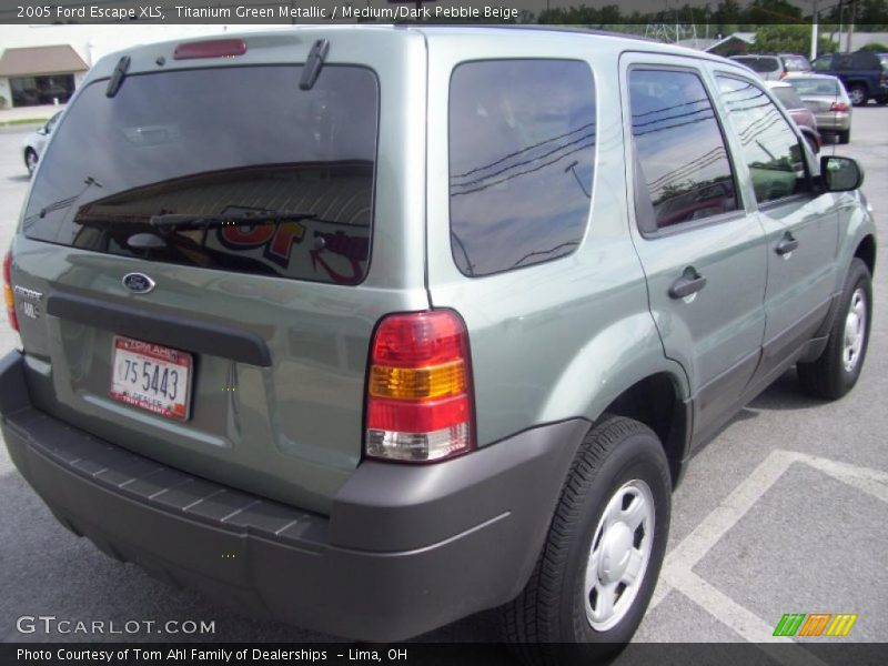 Titanium Green Metallic / Medium/Dark Pebble Beige 2005 Ford Escape XLS