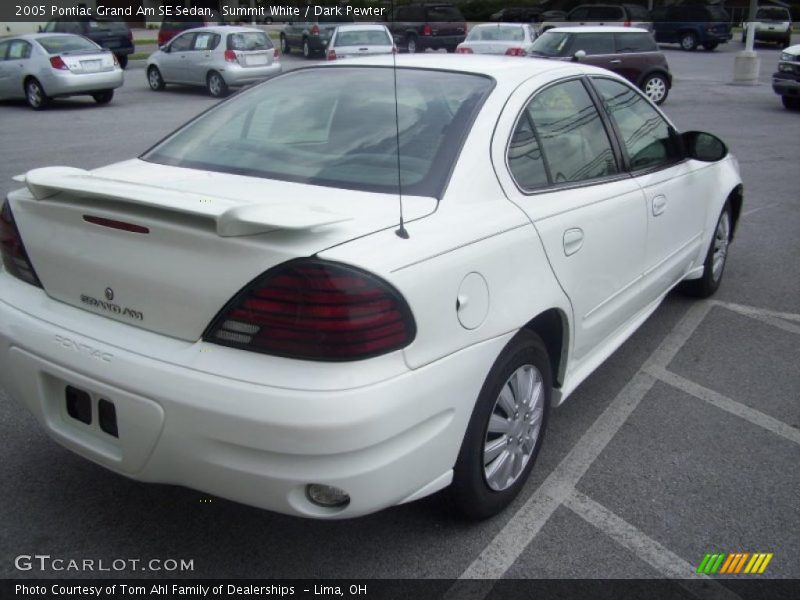 Summit White / Dark Pewter 2005 Pontiac Grand Am SE Sedan