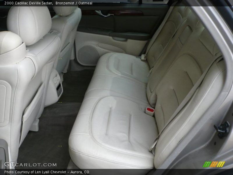 Bronzemist / Oatmeal 2000 Cadillac DeVille Sedan