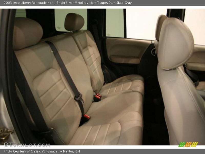 Bright Silver Metallic / Light Taupe/Dark Slate Gray 2003 Jeep Liberty Renegade 4x4