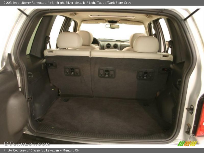 Bright Silver Metallic / Light Taupe/Dark Slate Gray 2003 Jeep Liberty Renegade 4x4