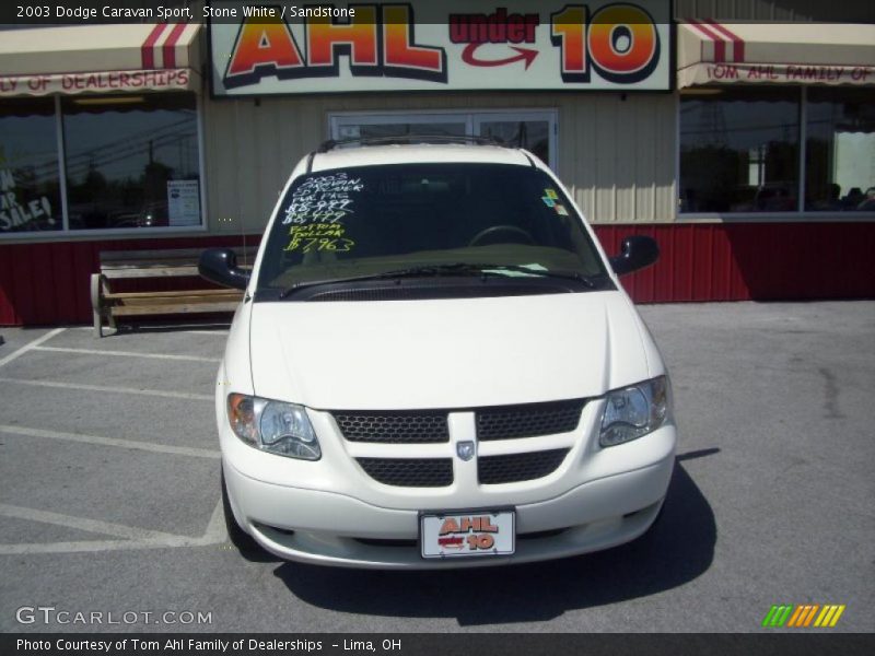 Stone White / Sandstone 2003 Dodge Caravan Sport