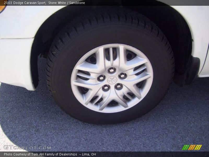 Stone White / Sandstone 2003 Dodge Caravan Sport