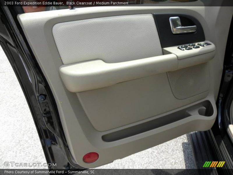 Black Clearcoat / Medium Parchment 2003 Ford Expedition Eddie Bauer