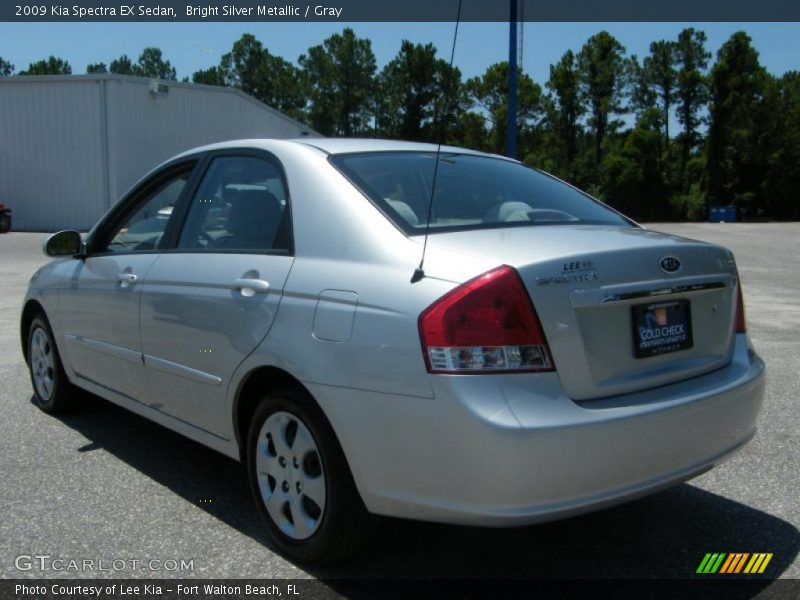 Bright Silver Metallic / Gray 2009 Kia Spectra EX Sedan