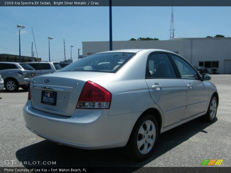 Bright Silver Metallic / Gray 2009 Kia Spectra EX Sedan