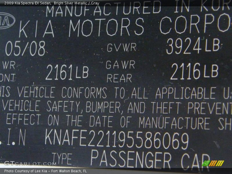 Bright Silver Metallic / Gray 2009 Kia Spectra EX Sedan