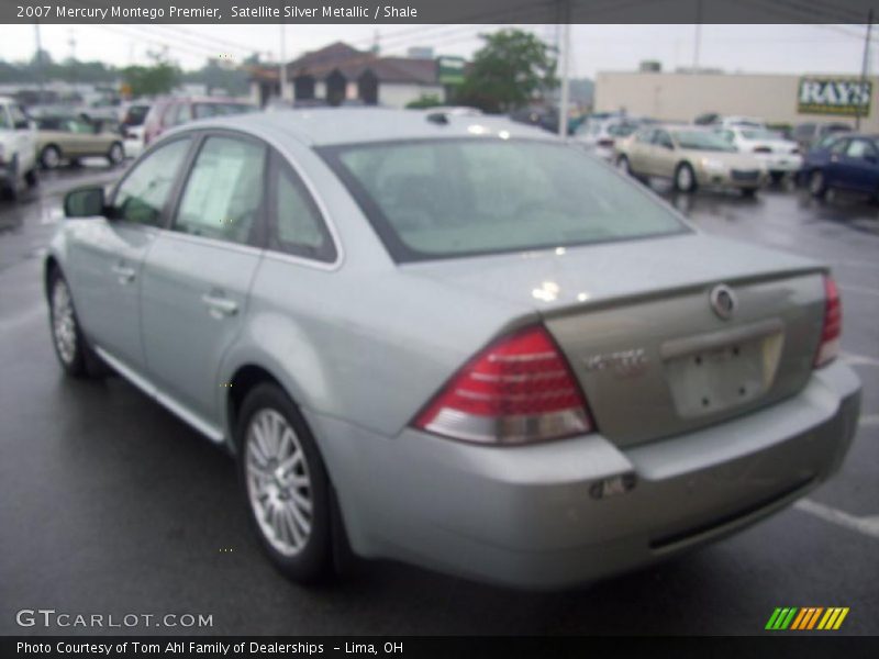 Satellite Silver Metallic / Shale 2007 Mercury Montego Premier