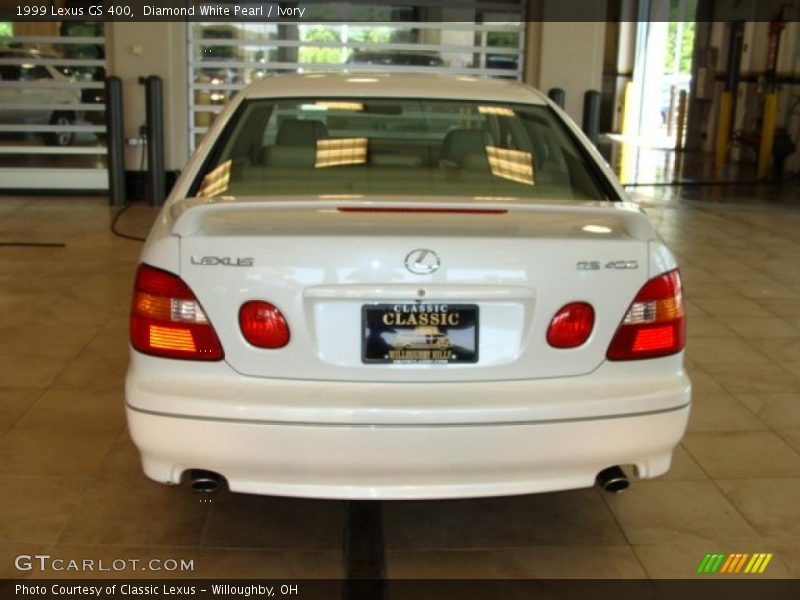 Diamond White Pearl / Ivory 1999 Lexus GS 400
