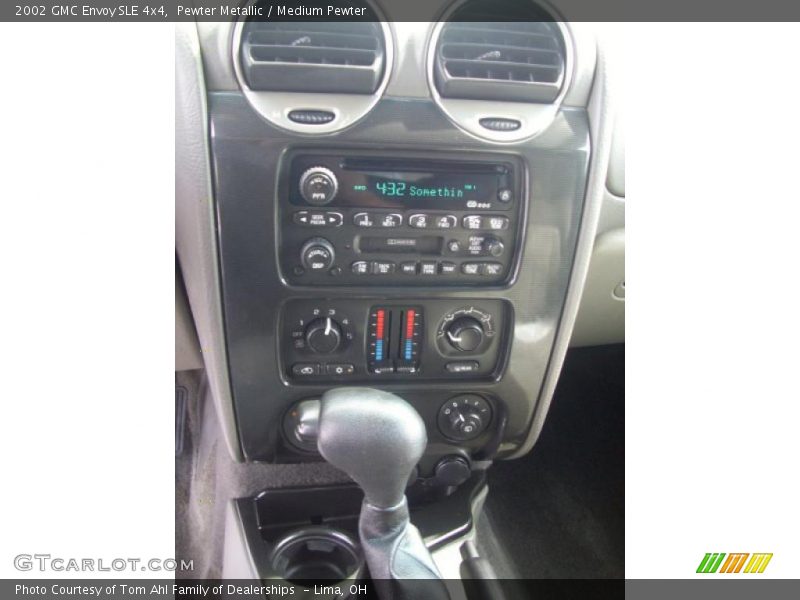 Pewter Metallic / Medium Pewter 2002 GMC Envoy SLE 4x4