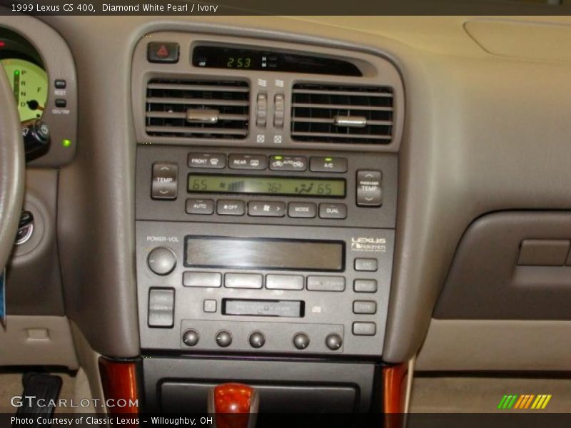 Diamond White Pearl / Ivory 1999 Lexus GS 400