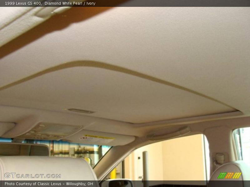 Diamond White Pearl / Ivory 1999 Lexus GS 400