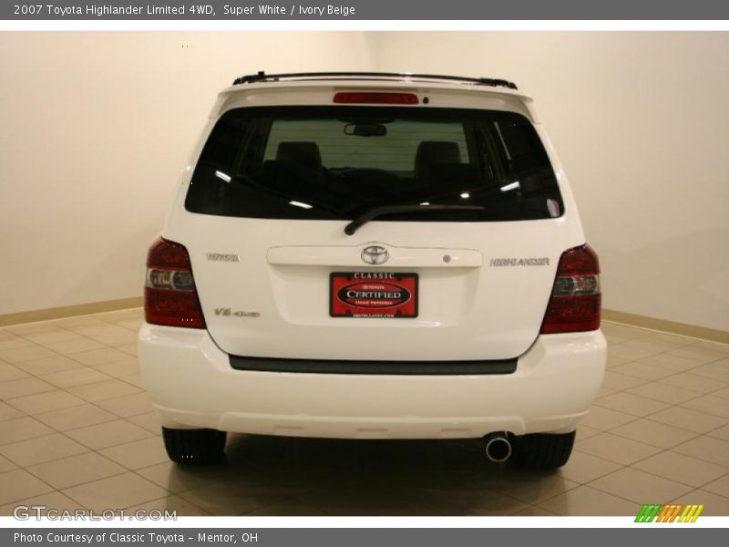 Super White / Ivory Beige 2007 Toyota Highlander Limited 4WD