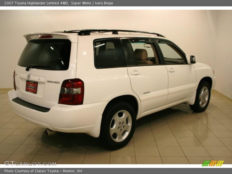 Super White / Ivory Beige 2007 Toyota Highlander Limited 4WD