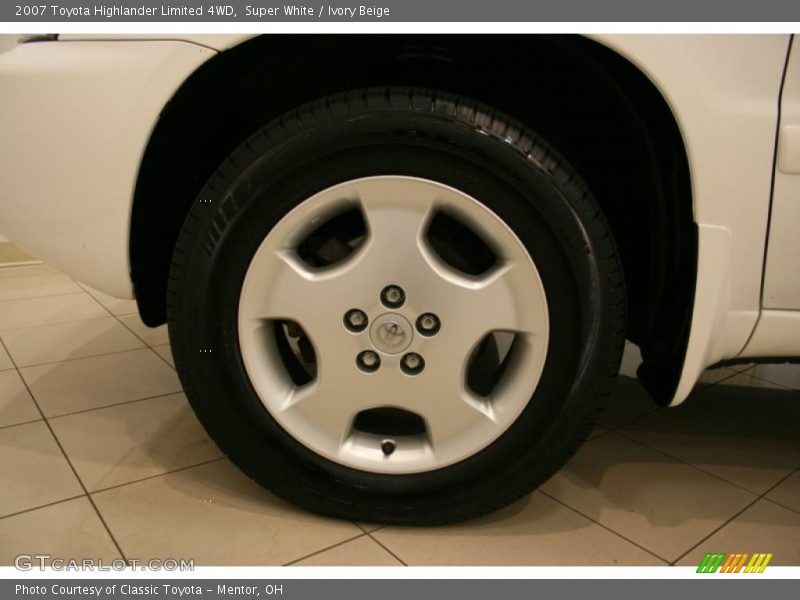 Super White / Ivory Beige 2007 Toyota Highlander Limited 4WD