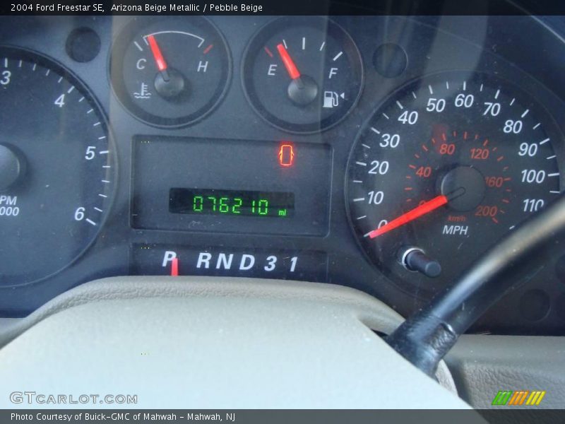 Arizona Beige Metallic / Pebble Beige 2004 Ford Freestar SE