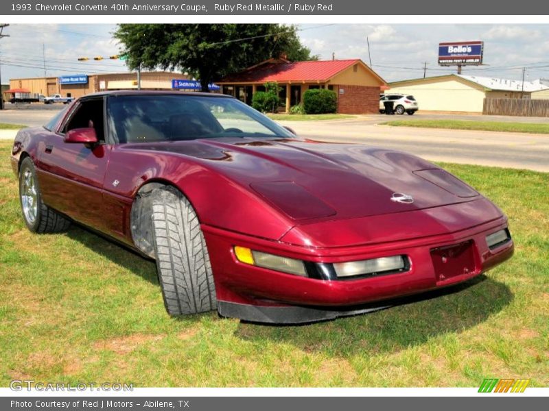 Front 3/4 View of 1993 Corvette 40th Anniversary Coupe