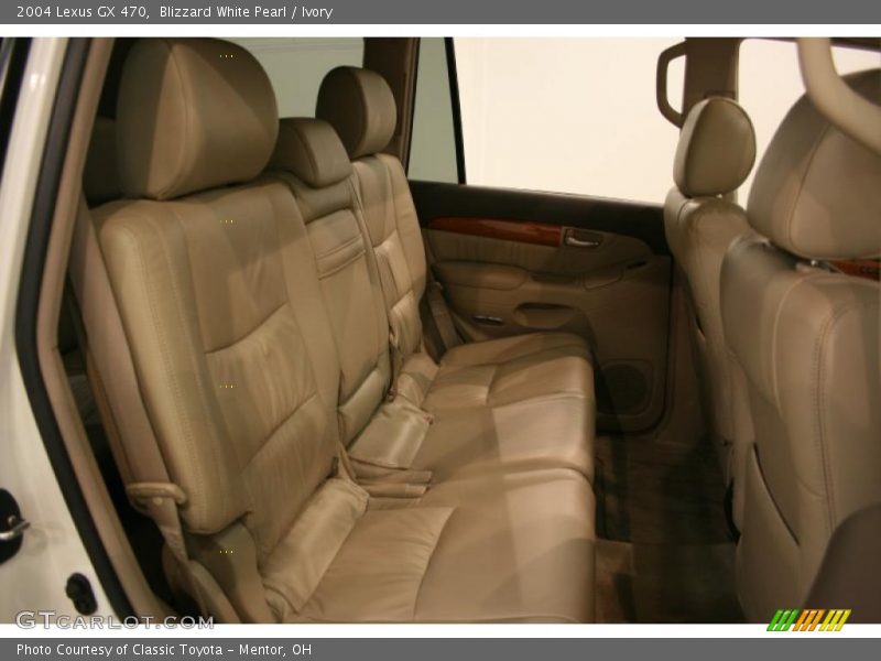 Blizzard White Pearl / Ivory 2004 Lexus GX 470