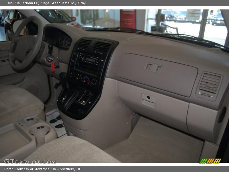 Sage Green Metallic / Gray 2005 Kia Sedona LX
