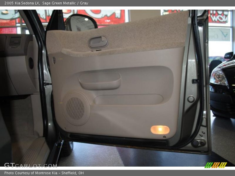 Sage Green Metallic / Gray 2005 Kia Sedona LX