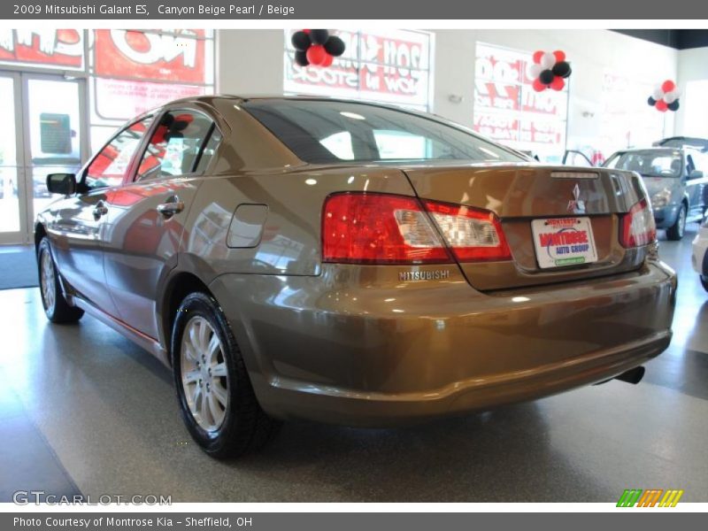 Canyon Beige Pearl / Beige 2009 Mitsubishi Galant ES