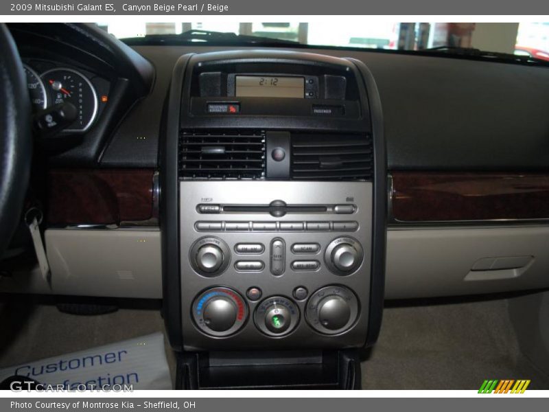 Canyon Beige Pearl / Beige 2009 Mitsubishi Galant ES