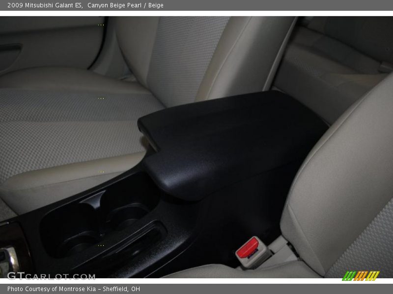 Canyon Beige Pearl / Beige 2009 Mitsubishi Galant ES