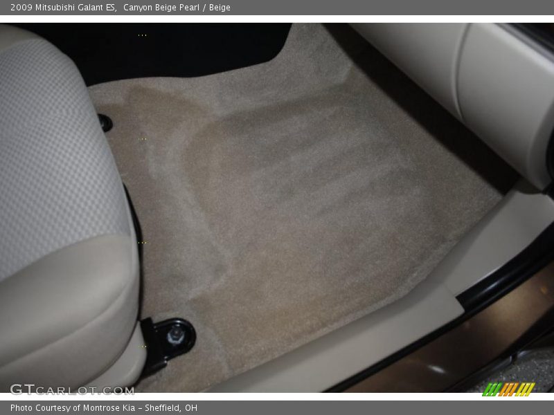 Canyon Beige Pearl / Beige 2009 Mitsubishi Galant ES