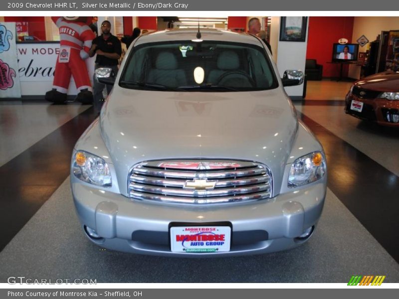 Silver Ice Metallic / Ebony/Dark Gray 2009 Chevrolet HHR LT