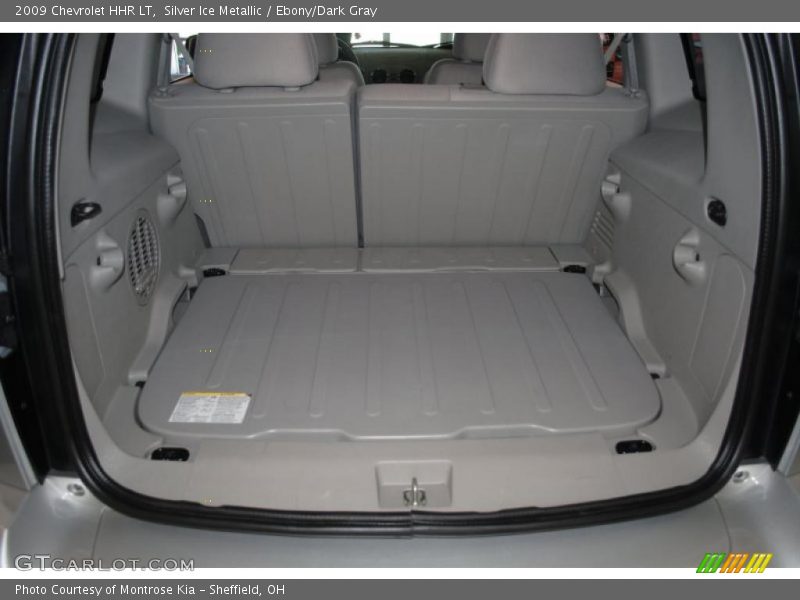 Silver Ice Metallic / Ebony/Dark Gray 2009 Chevrolet HHR LT