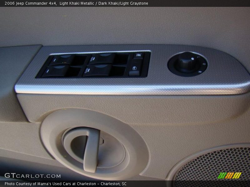 Light Khaki Metallic / Dark Khaki/Light Graystone 2006 Jeep Commander 4x4