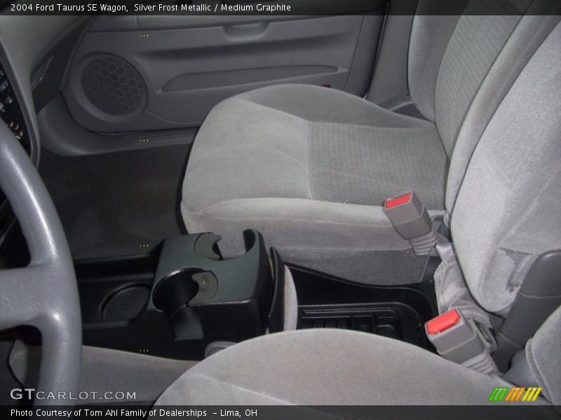Silver Frost Metallic / Medium Graphite 2004 Ford Taurus SE Wagon