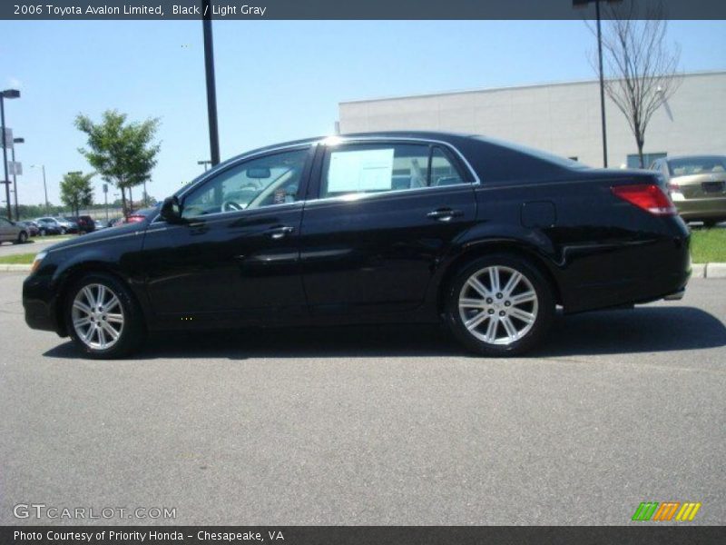 Black / Light Gray 2006 Toyota Avalon Limited