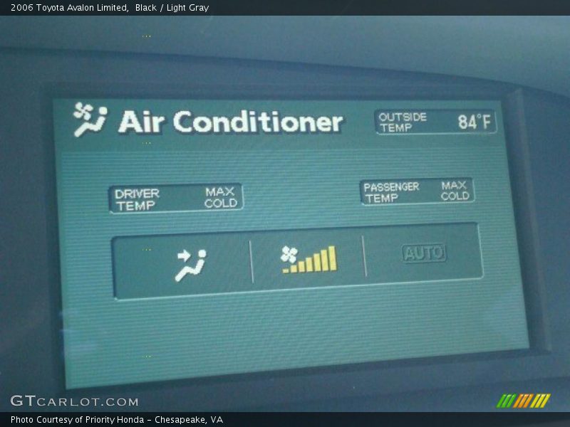 Black / Light Gray 2006 Toyota Avalon Limited