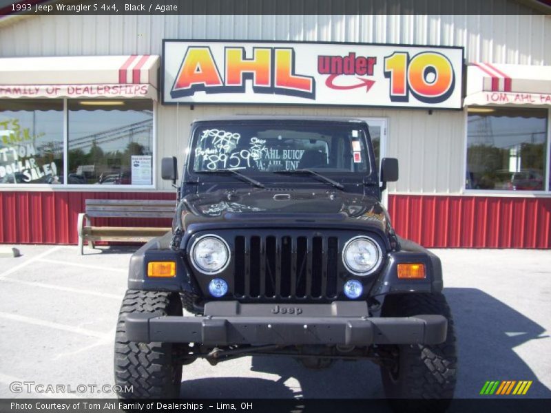 Black / Agate 1993 Jeep Wrangler S 4x4
