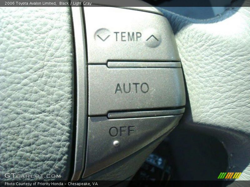 Black / Light Gray 2006 Toyota Avalon Limited