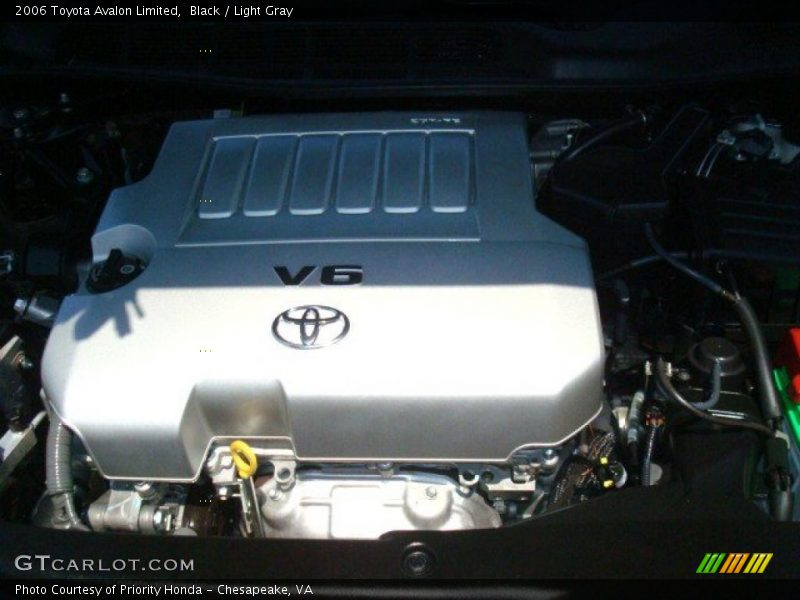 Black / Light Gray 2006 Toyota Avalon Limited