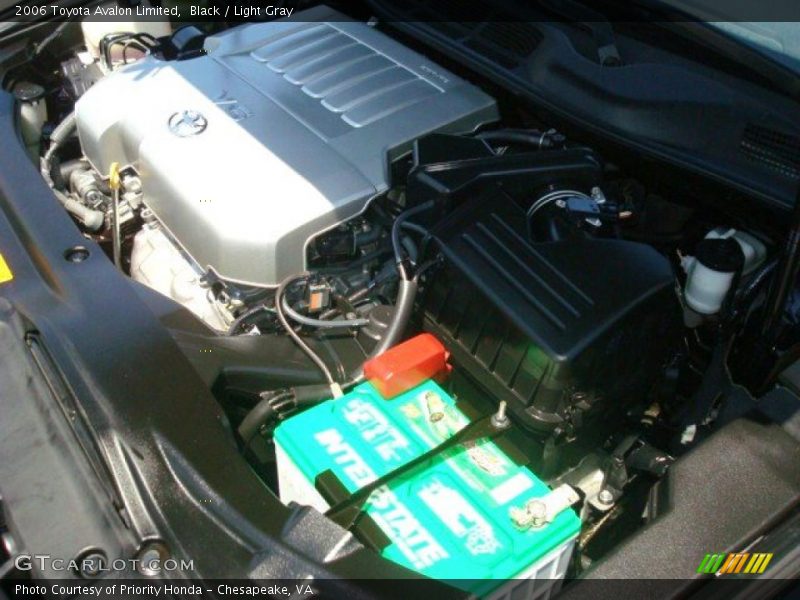 Black / Light Gray 2006 Toyota Avalon Limited