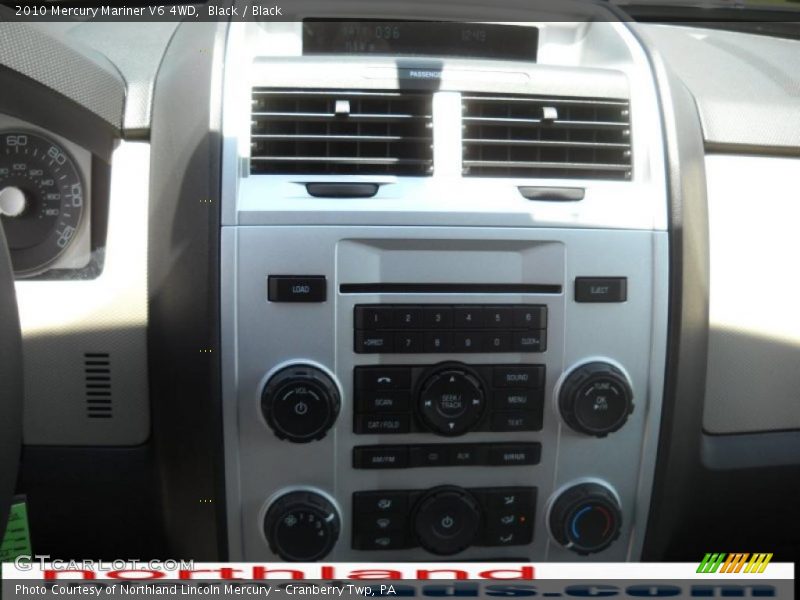 Black / Black 2010 Mercury Mariner V6 4WD