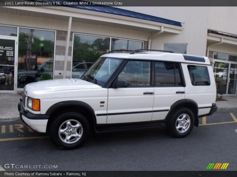 Chawton White / Smokestone Gray 2001 Land Rover Discovery II SE