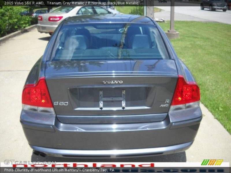 Titanium Gray Metallic / R Nordkap Black/Blue Metallic 2005 Volvo S60 R AWD