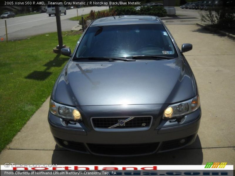 Titanium Gray Metallic / R Nordkap Black/Blue Metallic 2005 Volvo S60 R AWD