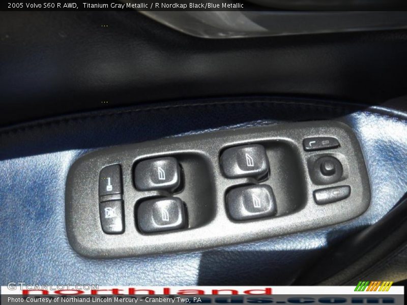 Titanium Gray Metallic / R Nordkap Black/Blue Metallic 2005 Volvo S60 R AWD